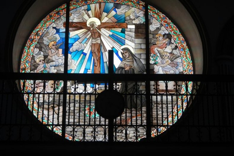 Iglesia parroquial de Santa-Rita-de-Cascia (Philam Homes, Quezon City) © CCO/wikimedia