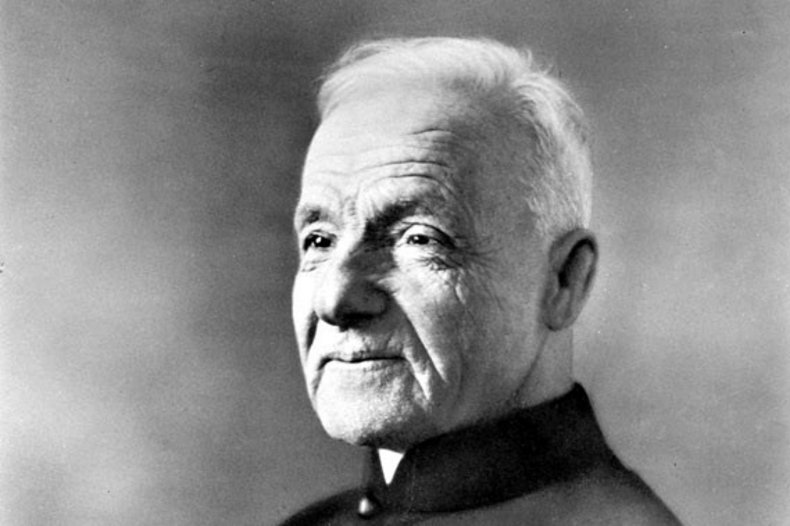 Saint André Bessette / © Christ the King Catholic Church, Public domain, via Wikimedia Commons.