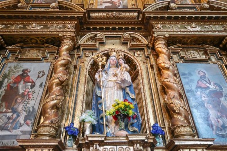 Notre-Dame-du-Bon-Succès, Quito, Équateur. / © Shutterstock, Pssrwt.