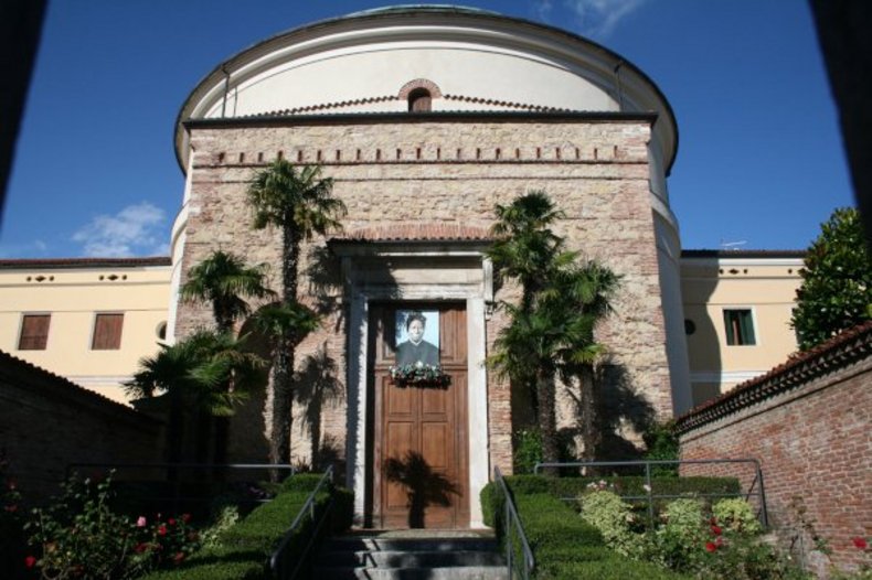 L'église du couvent de Schio, où Joséphine Bakhita a vécu la majeure partie de sa vie. / © CC BY-SA 4.0, Belllissimo.