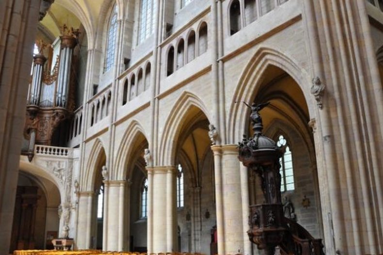 Cathédrale Saint-Bénigne, Dijon (Côte-d'Or) / © CC0 flickr, Morio60.